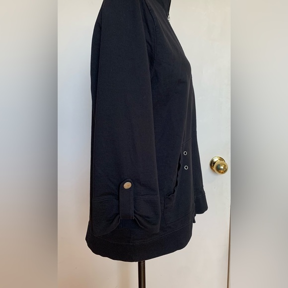 Alia black Jacket, open front zip, 3/4 sleeves with a snap to roll up - Picture 5 of 7